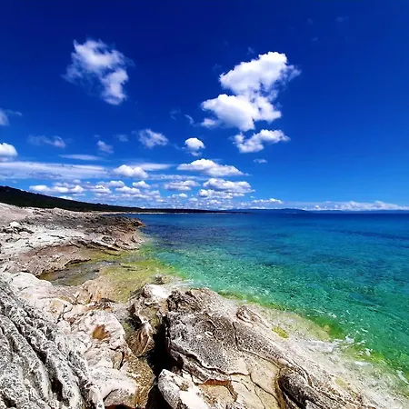 Agava Istria - Family Vacation With Free Parking, Garden, Wifi Apartment Liznjan