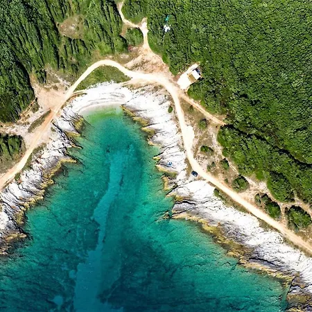 Agava Istria - Family Vacation With Free Parking, Garden, Wifi アパート